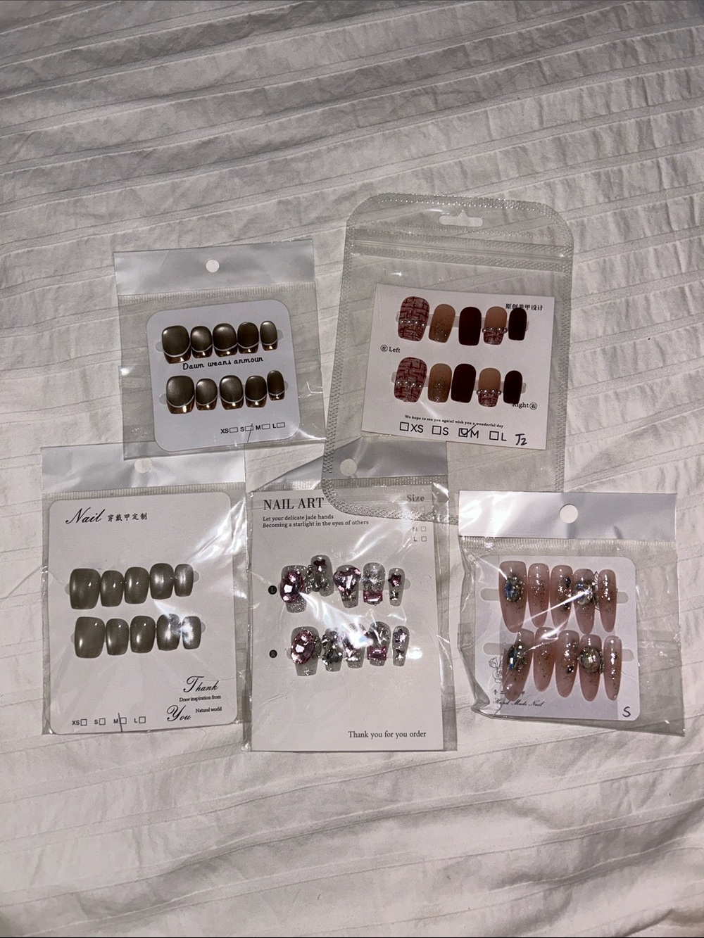 Press on nail lot